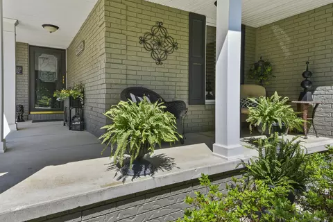Exterior - 901 N Rodeo Ct, Nixa, MO 65714 photo 3 of 24