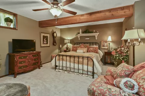 Bedroom - 901 N Rodeo Ct, Nixa, MO 65714 photo 8 of 10