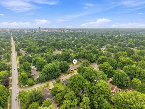 View/Area - 433 E Stanford St, Springfield, MO 65807 photo 2 of 3
