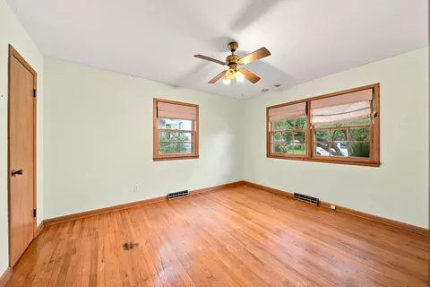 Bedroom - 433 E Stanford St, Springfield, MO 65807 photo 1 of 3