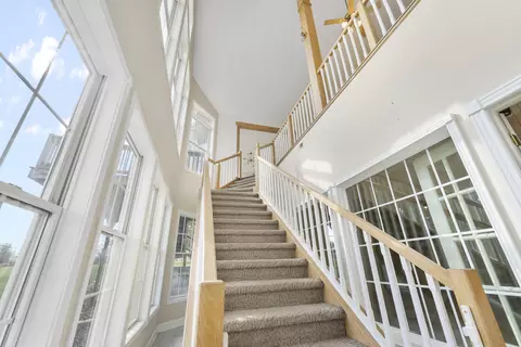 Entry Way - 6419 Wexford Ln, Springfield, MO 65803 photo 6 of 8