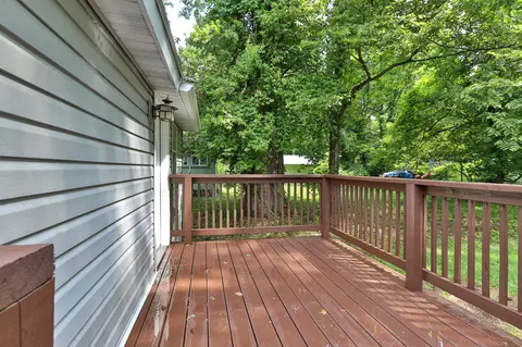 Exterior - 1130 S Crutcher Ave, Springfield, MO 65804 photo 4 of 7