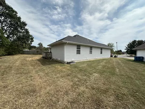 Exterior - 5408 S Spring Ct, Battlefield, MO 65619 photo 5 of 5