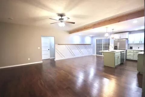 Living - 675 E Simpson St, Willard, MO 65781 photo 1 of 5