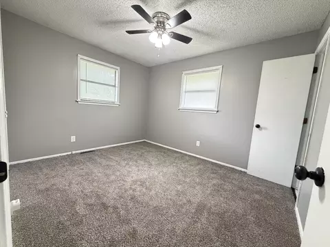 4207 W Mesa St, Battlefield, MO 65619 photo 13