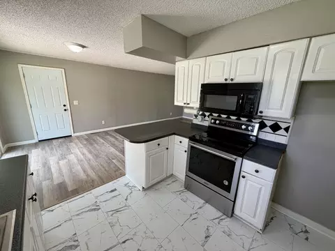 4207 W Mesa St, Battlefield, MO 65619 photo 7