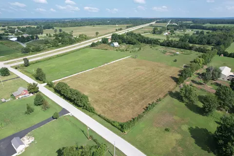 000 W Pinewood Dr, Willard, MO 65781 photo 2