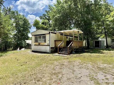 1014 Campground Rd, Merriam Woods, MO 65740