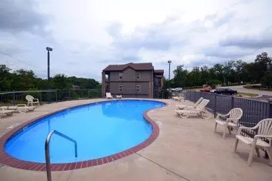 5 Silver Oak Way, Branson West, MO 65737 photo 14