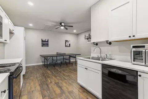 Kitchen - 115 Mcvey Dr, Chadwick, MO 65629 photo 3 of 3