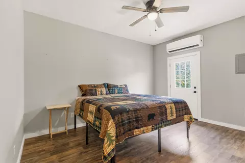 Bedroom - 115 Mcvey Dr, Chadwick, MO 65629 photo 3 of 3