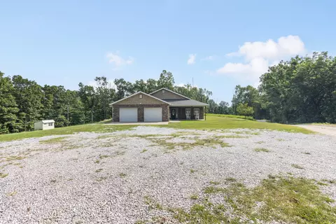 Exterior - 115 Mcvey Dr, Chadwick, MO 65629 photo 7 of 10
