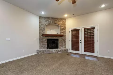Living - 4649 Silo Hills Dr, Springfield, MO 65802 photo 7 of 8