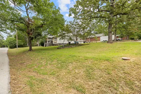 Exterior - 169 Saint Joseph St, Forsyth, MO 65653 photo 2 of 10