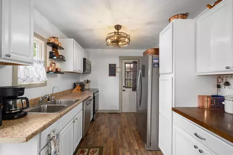 Kitchen - 169 Saint Joseph St, Forsyth, MO 65653 photo 1 of 4