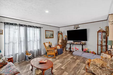 Other - 1274 E Dade 14, Aldrich, MO 65601 photo 3 of 16