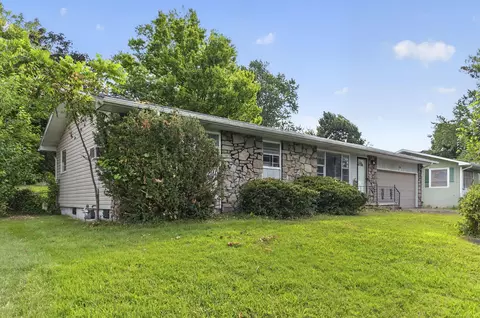 Other - 903 E Villa Marie St, Springfield, MO 65803 photo 2 of 9