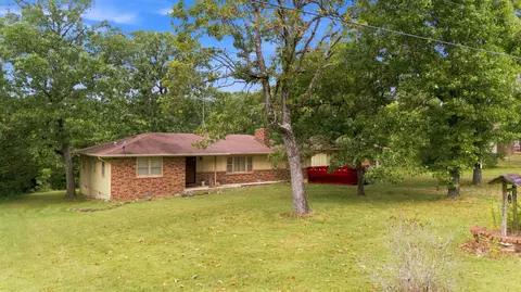 Exterior - 1044 State Highway T, Gainesville, MO 65655 photo 3 of 5