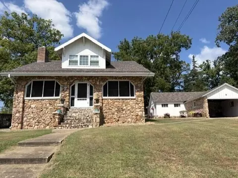 Exterior - 3347 N Grant Ave, Springfield, MO 65803 photo 5 of 16