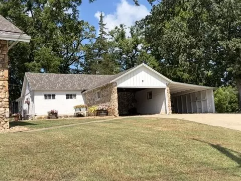Exterior - 3347 N Grant Ave, Springfield, MO 65803 photo 3 of 16