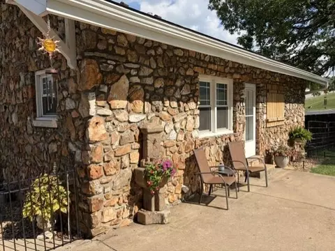 Exterior - 3347 N Grant Ave, Springfield, MO 65803 photo 10 of 16