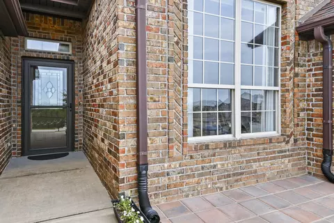Exterior - 148 Hackberry Ln, Branson, MO 65616 photo 3 of 8