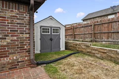 Exterior - 148 Hackberry Ln, Branson, MO 65616 photo 8 of 8