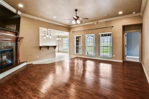 Living - 148 Hackberry Ln, Branson, MO 65616 photo 1 of 5