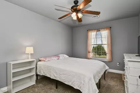 Bedroom - 148 Hackberry Ln, Branson, MO 65616 photo 5 of 6