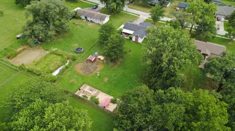 View/Area - 3031 E Gasconade St, Springfield, MO 65804 photo 3 of 4