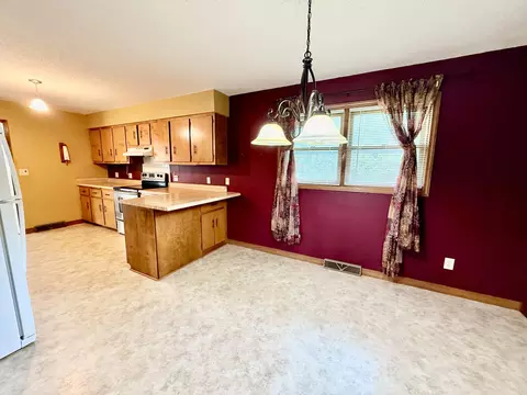 Kitchen - 1009 E 10th St, Mountain Grove, MO 65711 photo 1 of 3