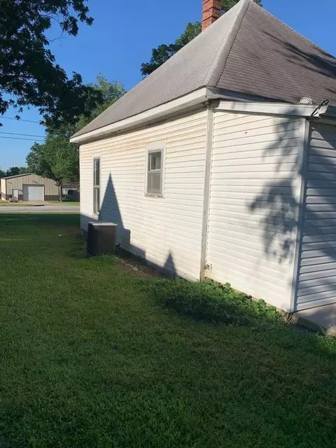 700 Washington Ave, Purdy, MO 65734 photo 3