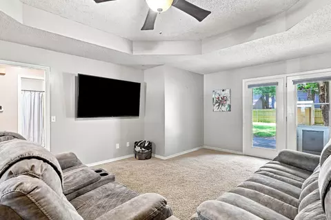 Other - 2035 S Glenn Ave, Springfield, MO 65807 photo 2 of 6