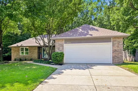 Exterior - 2035 S Glenn Ave, Springfield, MO 65807 photo 2 of 8