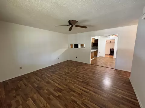 Living - 2754 N Pierce Ave, Springfield, MO 65803 photo 3 of 4