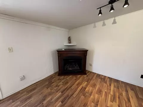 Living - 2754 N Pierce Ave, Springfield, MO 65803 photo 4 of 4