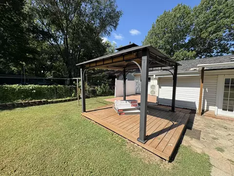 Exterior - 2754 N Pierce Ave, Springfield, MO 65803 photo 3 of 12