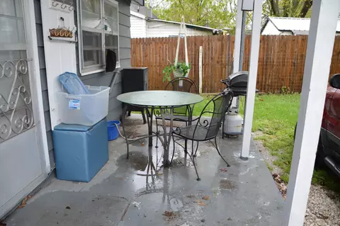 Exterior - 1243 E Thoman St, Springfield, MO 65803 photo 3 of 5