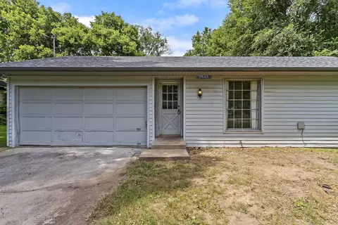 Exterior - 2645 E Cragmont St, Springfield, MO 65804 photo 1 of 5