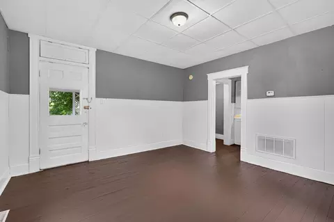 Living - 413 W 405 W Nichols St, Springfield, MO 65802 photo 2 of 5