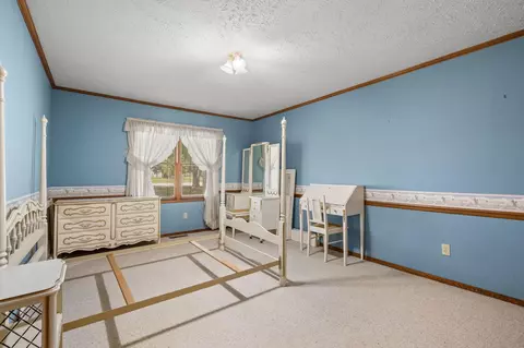 Bedroom - 8488 W Sunset Dr, Springfield, MO 65802 photo 1 of 9
