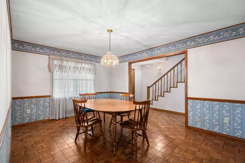 Dining - 8488 W Sunset Dr, Springfield, MO 65802 photo 2 of 4
