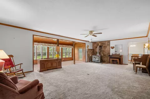 Living - 8488 W Sunset Dr, Springfield, MO 65802 photo 3 of 4