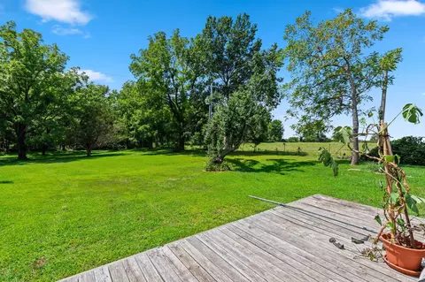 Exterior - 8488 W Sunset Dr, Springfield, MO 65802 photo 6 of 7