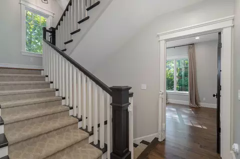 Entry Way - 2840 S Morningway Dr, Springfield, MO 65804 photo 3 of 5