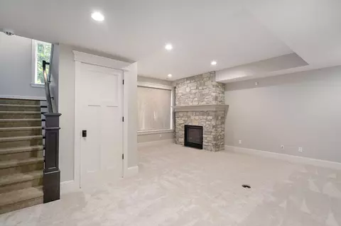 Living - 2840 S Morningway Dr, Springfield, MO 65804 photo 6 of 12