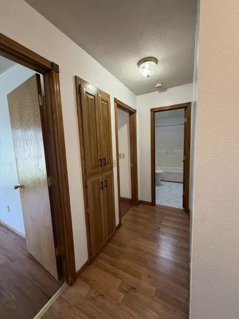 Entry Way - 2225 W Rockwood St, Springfield, MO 65807 photo 5 of 5