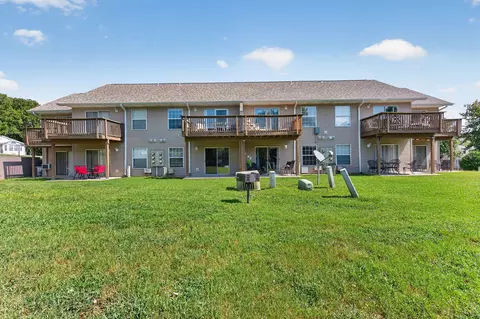 Exterior - 29 Fall Creek Dr #2, Branson, MO 65616 photo 6 of 7