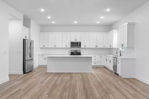 Kitchen - 1312 S Birch Ave, Springfield, MO 65802 photo 1 of 3