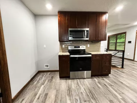 Kitchen - 207 Juniper Ave, Cabool, MO 65689 photo 1 of 3